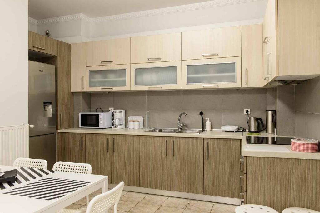 50 M Kerameikos Metro Cosy Luxury Apartment Athen Eksteriør billede